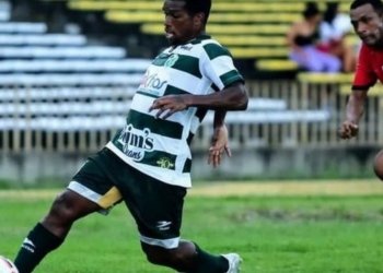 Ex-jogador do Bahia de Feira é baleado durante ação policial em Lauro de Freitas