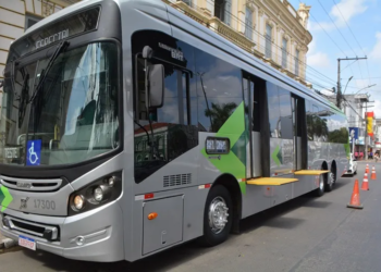 “Comprar ônibus para BRT é “desperdiçar dinheiro”, diz vereador