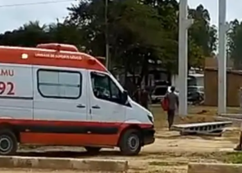 Operário sofre ferimentos graves após estrutura de concreto desabar na Bahia