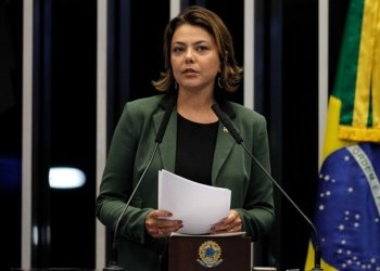 Senadora tem carro penhorado por dívida com o PSB; saiba quem