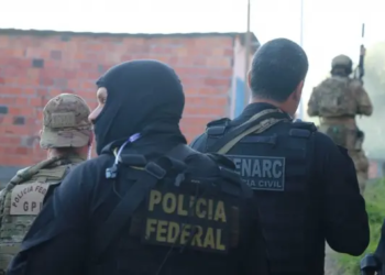 Dois traficantes são presos por equipes da PF no bairro de Valéria; saiba mais