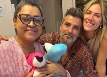 “Não estou só”, comenta Preta Gil ao receber visita de Gioh e Bruno Gagliasso