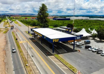 Motorista é preso após agredir homem dentro de posto da PRF na Bahia