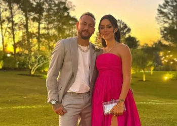 Nasce Mavie, filha de Neymar e Bruna Biancardi, diz colunista