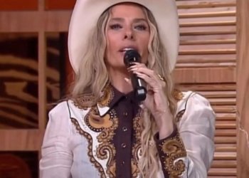 A Fazenda: Produção dá ‘puxão de orelha’ em participantes após caso de homofobia