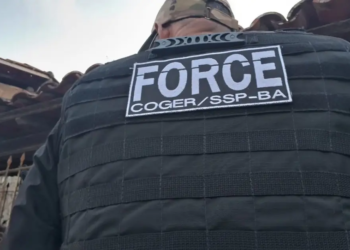 Operação cumpre mandados contra policiais suspeitos de participação em grupo de extermínio na Bahia