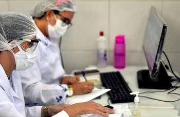 Mais 1,2 mil servidores estaduais também passarão a receber piso da enfermagem