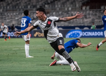 Adversários do Bahia na fuga do Z-4, Vasco e Cruzeiro empatam em BH