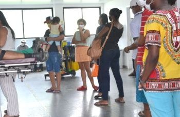 Casos de Covid-19 em Camaçari crescem três vezes em uma semana