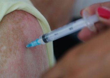 Vacina contra covid será incluída no Programa Nacional de Imunizações