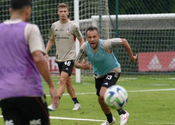 São Paulo terá retorno de quarteto na visita ao Bahia; confira a provável escalação