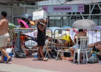 Disponibilização de água passa a ser obrigatória em grandes eventos