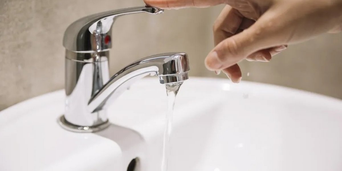 Fornecimento de água é interrompido em quinze bairros de Salvador