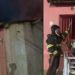 Casa pega fogo em bairro de Jequié; chamas atingiram teto
