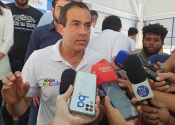 Bruno diz que capital tem 343 à espera de regulação e rechaça Jerônimo por critica a prefeitos
