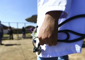 Cidades do Norte e Nordeste com falta de médicos terão R$ 20 milhões