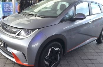 Mercado brasileiro já dispõem de carros elétricos com preços “acessíveis”