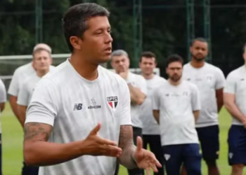 Carpini pode ser o mais jovem técnico campeão do São Paulo em 30 anos