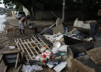 Chuvas no Rio: sobe para 12 mil número de desalojados