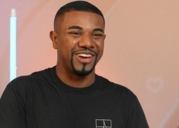 Saiba quem é Davi Brito, motorista de aplicativo baiano que disputa vaga no BBB