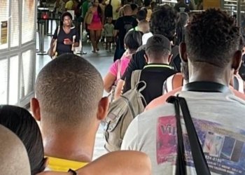 Queda de energia na Estação Imbuí causa transtorno nesta segunda-feira (22)