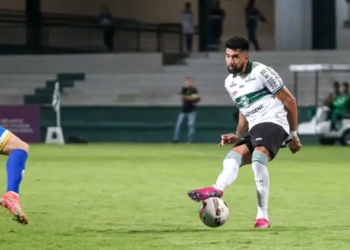 Coritiba aceita proposta e aguarda aval da MLS para anunciar venda de Marcelino Moreno ao Lanús