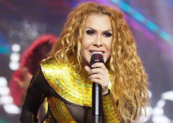 Justiça bloqueia passaporte de Joelma em ação trabalhista milionária