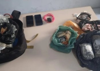 Três suspeitos foram presos por tráfico de drogas no bairro de Cosme de Farias
