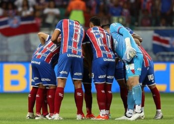 Criticado, goleiro do Bahia tinha ‘cola’ de jogadores do CRB na disputa de pênaltis