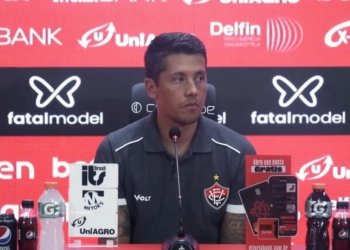Carpini comenta bom jogo entre o Vitória e o Flamengo