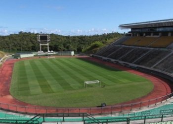 Estádio de Pituaçu terá uso do gramado suspenso