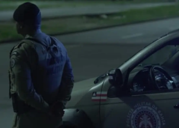 Bairro do Lobato vive noite de tensão com troca de tiros