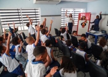 Patrulha Escolar da GCM promove ação de combate ao bullying em escola municipal na Ribeira