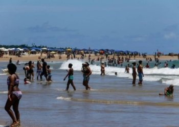 Nove praias de Salvador estão impróprias para banho neste final de semana; saiba quais