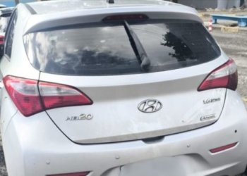 Casal é preso com carro roubado no Terminal Marítimo de São Joaquim