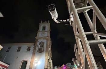 Portais de Abordagem controlam entrada de público no Pelourinho