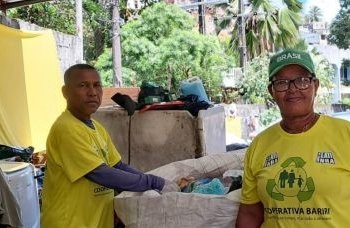 Reciclagem contribui para a geração renda em cooperativa de Salvador