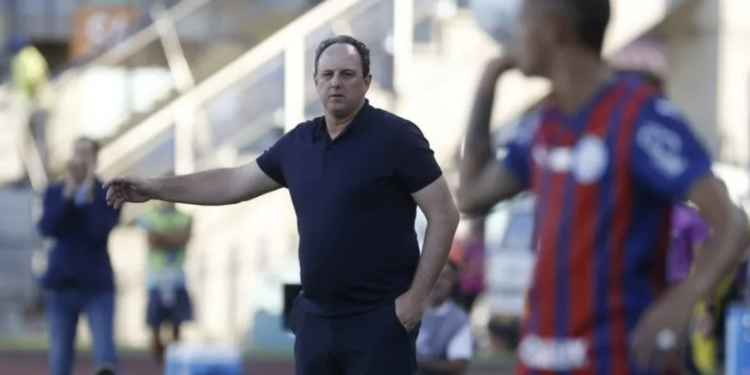 Ceni critica início “desastroso” do Bahia, mas crê em virada sobre O’Higgins na Fonte