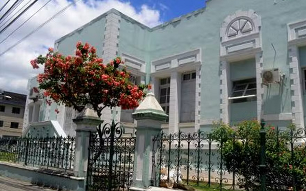 Hospitais da UFBA se unem em mutirão histórico para a saúde da mulher em Salvador