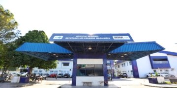 Secretária da Saúde garante continuidade dos serviços no Hospital de Porto Seguro durante transição de gestão