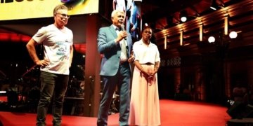 Jerônimo inaugura primeira estação do VLT de Salvador