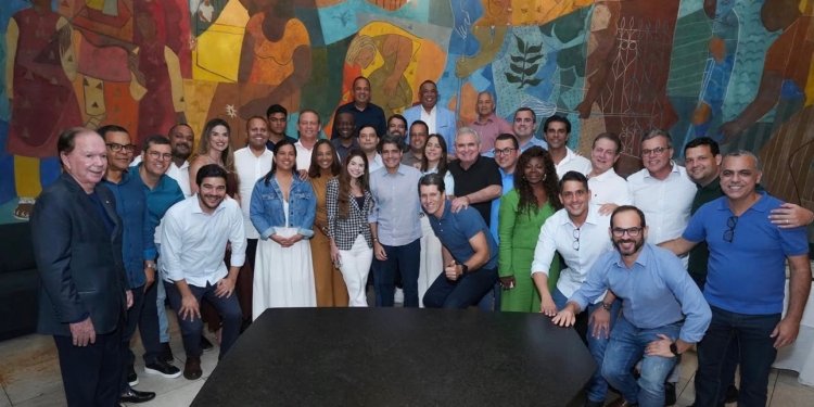 Sidninho participa de reunião com ACM NETO, Zé Cocá e lideranças politicas da Bahia