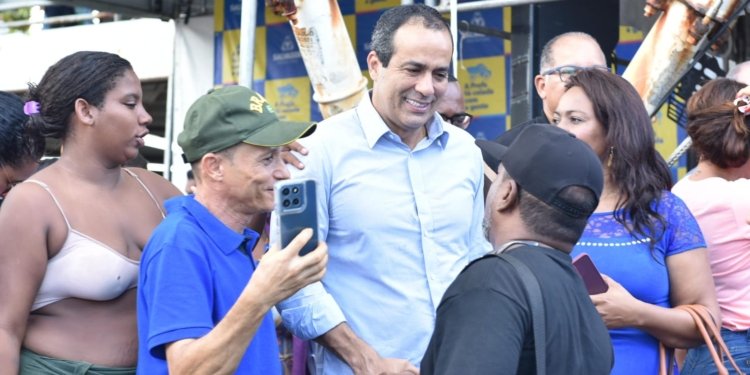 Prefeitura autoriza pacote de obras em Itapuã com requalificação da Av. Dorival Caymmi, reforma do Mercado e da Feirinha e recapeamento de vias