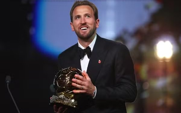 Harry Kane conquista a Bola de Ouro e entra para a história do futebol inglês